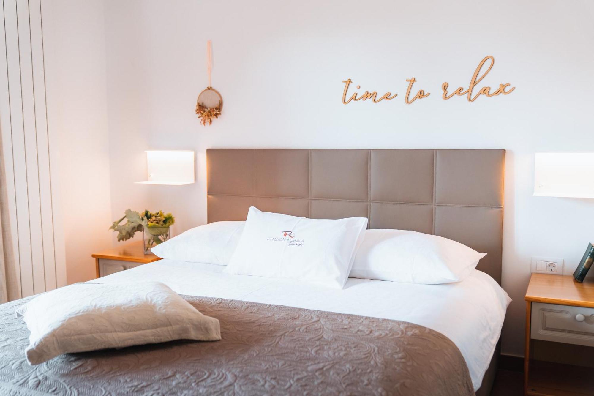 Hotel Penzion Kobala Tolmin Eksteriør billede