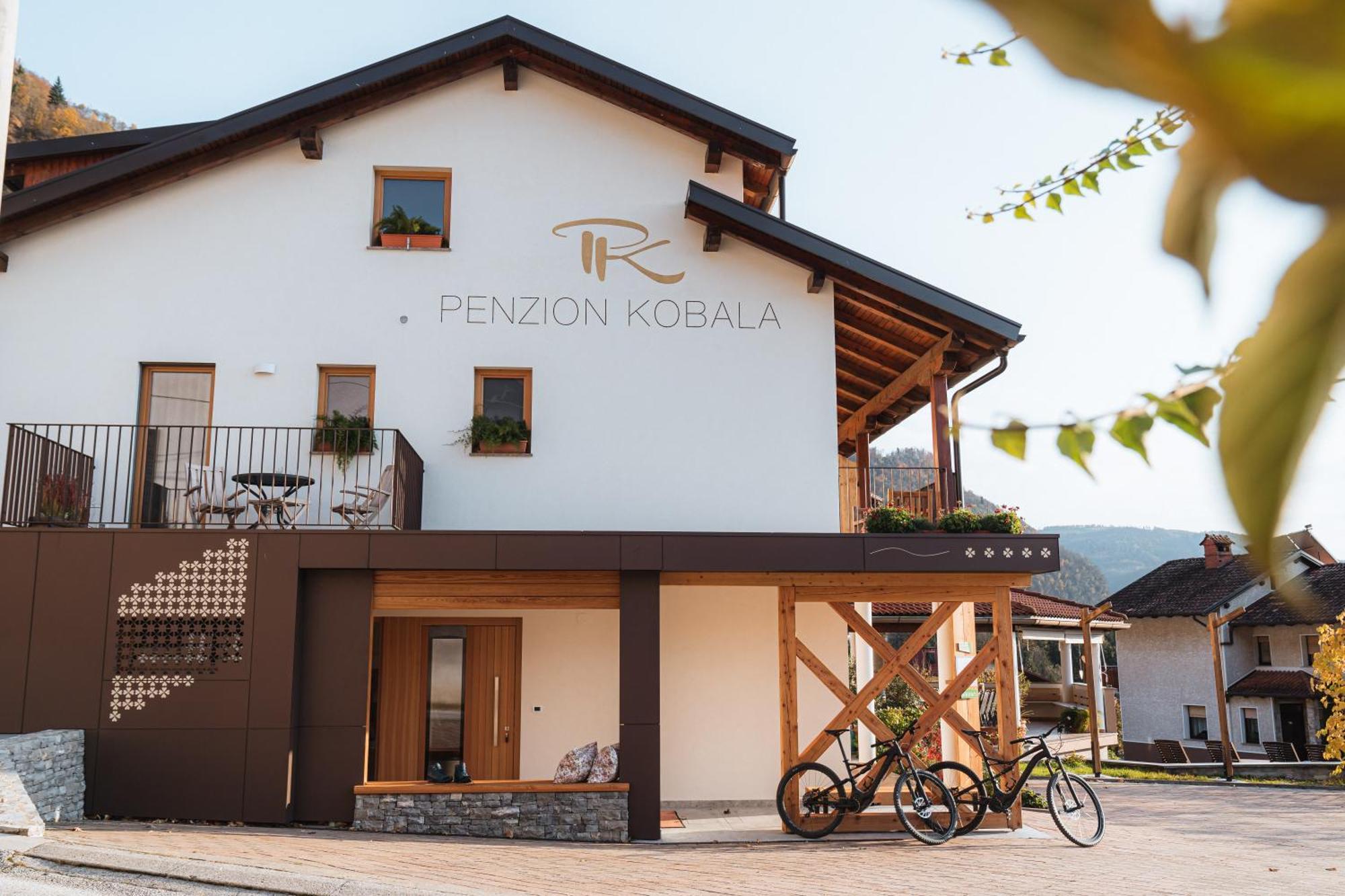 Hotel Penzion Kobala Tolmin Eksteriør billede